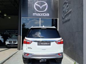 Isuzu mu-X 3.0 - Image 6