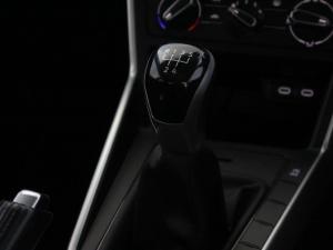 Volkswagen Polo hatch 1.0TSI Life manual - Image 26