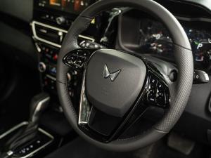 Mahindra XUV 3XO 1.2T AX5 auto - Image 22