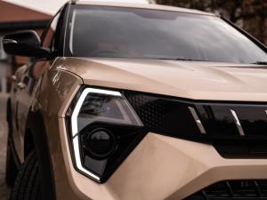 Mahindra XUV 3XO 1.2T AX5 manual - Image 10