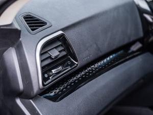 Mahindra XUV 3XO 1.2T AX5 manual - Image 24