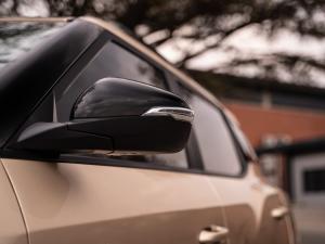 Mahindra XUV 3XO 1.2T AX5 manual - Image 2