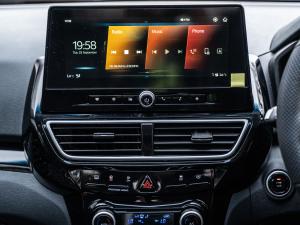 Mahindra XUV 3XO 1.2T AX5 manual - Image 31