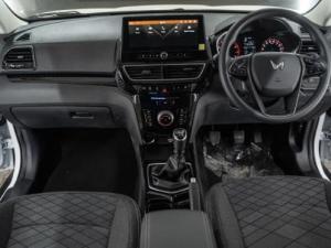 Mahindra XUV 3XO 1.2T MX3 manual - Image 22