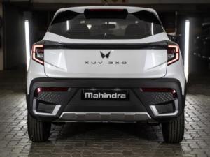 Mahindra XUV 3XO 1.2T MX3 manual - Image 8