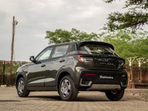 Mahindra XUV 3XO 1.2T MX3 manual - Image 16