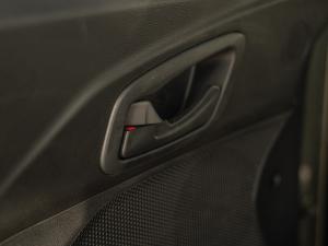 Mahindra XUV 3XO 1.2T MX3 manual - Image 36