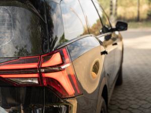 Mahindra XUV700 2.0T AX7L Black Edition - Image 20