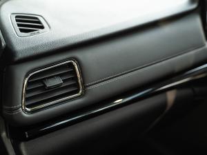 Mahindra XUV700 2.0T AX7L Black Edition - Image 28