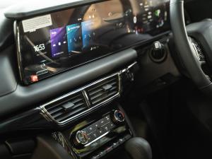 Mahindra XUV700 2.0T AX7L Black Edition - Image 28