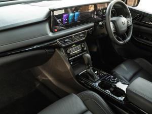 Mahindra XUV700 2.0T AX7L Black Edition - Image 31