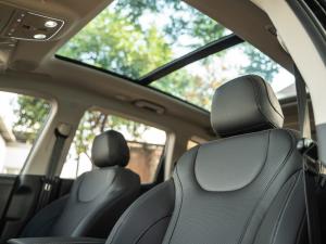 Mahindra XUV700 2.0T AX7L Black Edition - Image 36