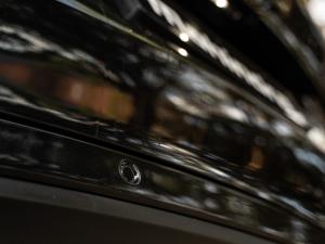 Mahindra XUV700 2.0T AX7L Black Edition - Image 7