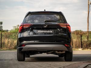 Mahindra XUV700 2.0T AX7L Black Edition - Image 9