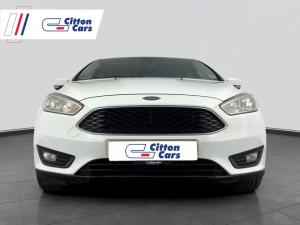 Ford Focus 1.0 Ecoboost Trend automatic 5-Door - Image 2