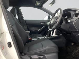 Toyota Corolla Cross 1.8 XI - Image 17