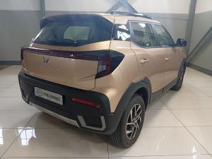 Mahindra XUV 3XO 1.2T AX5 auto - Image 10