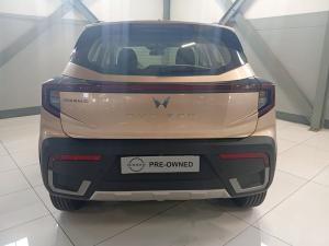 Mahindra XUV 3XO 1.2T AX5 auto - Image 11