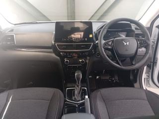 Mahindra XUV 3XO 1.2T AX5 auto