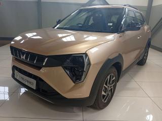 Mahindra XUV 3XO 1.2T AX5 auto