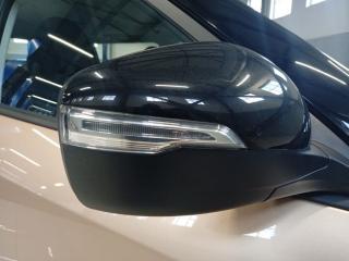 Mahindra XUV 3XO 1.2T AX5 auto