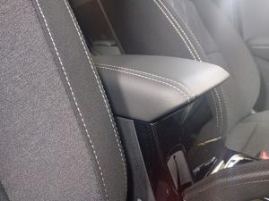 Mahindra XUV 3XO 1.2T AX5 auto - Image 11