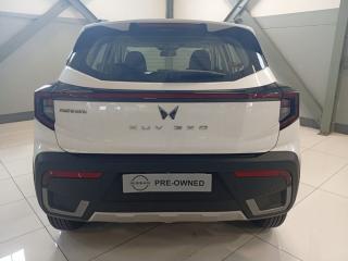 Mahindra XUV 3XO 1.2T AX5 auto
