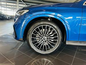 Mercedes-Benz GLC GLC300d coupe 4Matic Avantgarde - Image 13