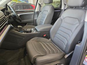 Volkswagen Touareg V6 TDI R-Line - Image 16