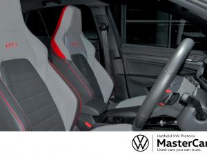 Volkswagen Golf GTI - Image 8