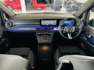 Mercedes-Benz EQV 300