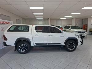 Toyota Hilux 2.8GD-6 double cab 4x4 Legend 50 auto - Image 3