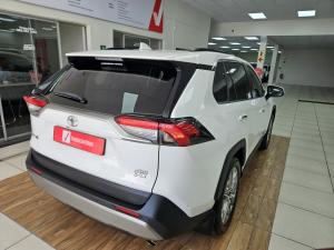 Toyota RAV4 2.5 VX AWD - Image 2