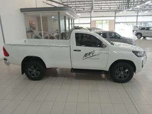 Toyota Hilux 2.4GD-6 single cab Raider manual - Image 3