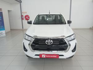 Toyota Hilux 2.4GD-6 single cab Raider manual - Image 4