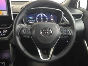 Toyota Corolla Cross 1.8 HEV XR - Image 8