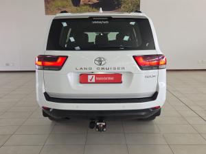 Toyota Land Cruiser 300 3.3D GX-R - Image 5