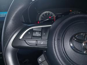 Toyota Starlet 1.5 XS auto - Image 9