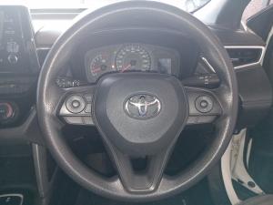 Toyota Corolla Cross 1.8 Xi - Image 8