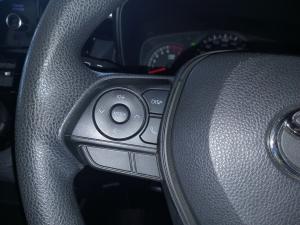 Toyota Corolla Cross 1.8 Xi - Image 9