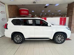 Toyota Land Cruiser Prado 2.8GD VX-L - Image 3