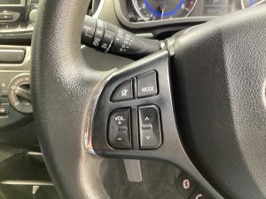 Toyota Starlet 1.4 XS auto - Image 9