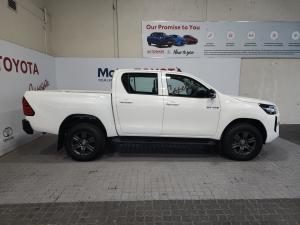 Toyota Hilux 2.4GD-6 double cab 4x4 Raider auto - Image 3