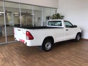 Toyota Hilux 2.0 single cab S (aircon) - Image 2
