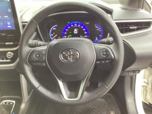Toyota Corolla Cross 1.8 HEV XS - Image 8