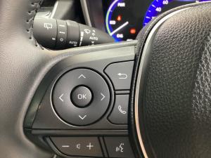 Toyota Corolla Cross 1.8 HEV XS - Image 9