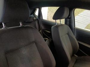 Volkswagen Polo Vivo hatch 1.0TSI GT - Image 11