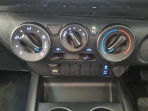 Toyota Hilux 2.4GD-6 double cab Raider auto - Image 14
