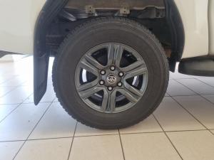 Toyota Hilux 2.4GD-6 double cab Raider auto - Image 17