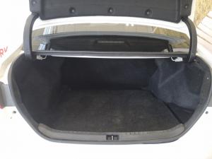 Toyota Corolla Quest 1.8 Plus manual - Image 15